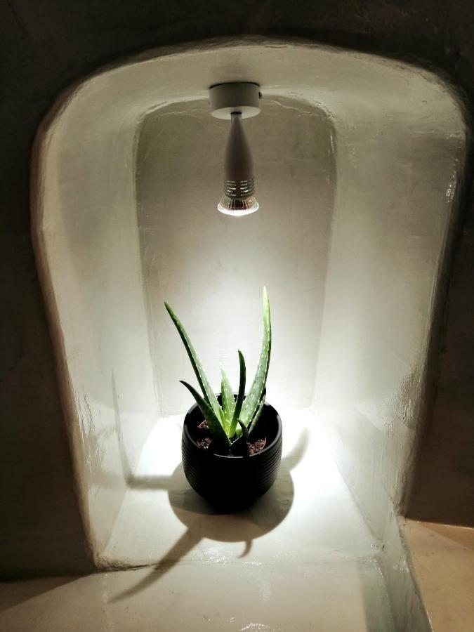 Willa Santorinian Lava House Pýrgos Zewnętrze zdjęcie